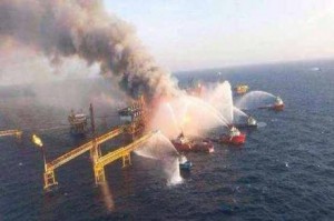 Pemex oil rig fire, March 2015-courtesy Frontier Post